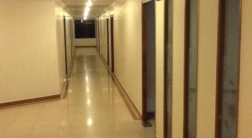 העיר בנגלור Hotel Kanishka Phg מראה חיצוני תמונה