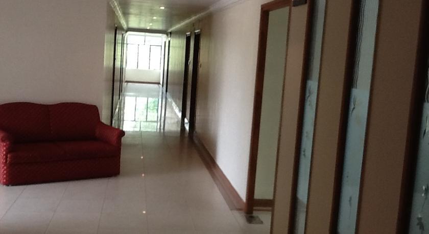 העיר בנגלור Hotel Kanishka Phg מראה חיצוני תמונה
